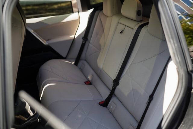 2023 BMW iX xDrive50