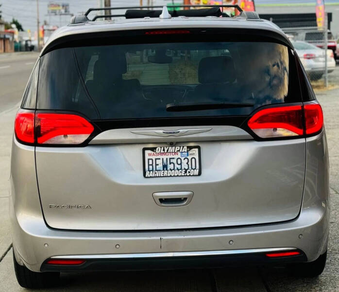 2017 Chrysler Pacifica