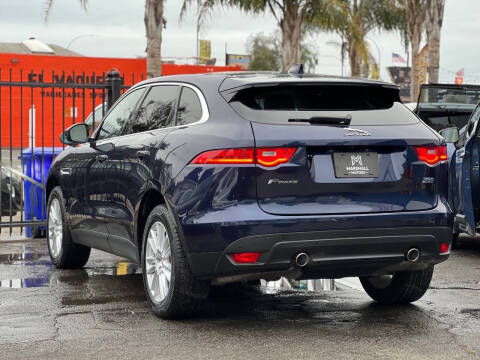 2017 Jaguar F-PACE 35t Prestige