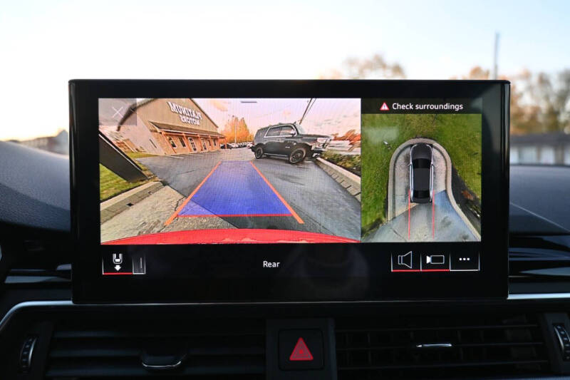 2022 Audi A4 quattro S line Prem Plus 45 TFSI