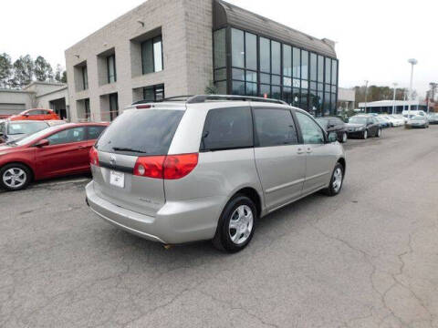 2007 Toyota Sienna CE 7-Passenger