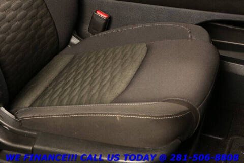 2023 Nissan Pathfinder SV