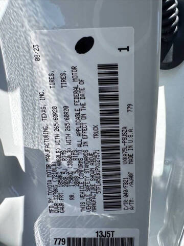 2023 Toyota Tundra SR5