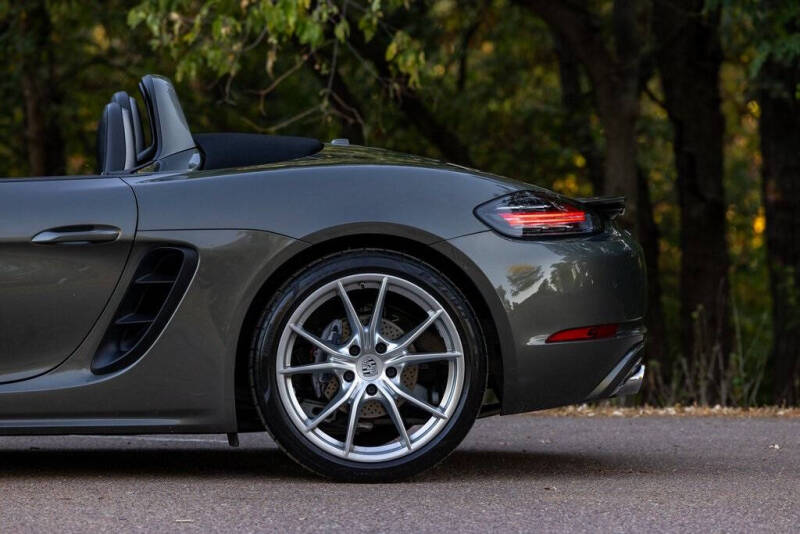 2021 Porsche 718 Boxster