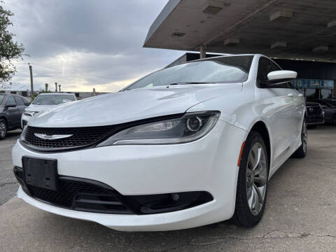 2015 Chrysler 200 S
