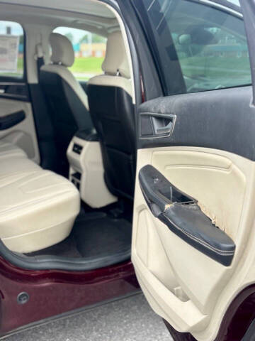 2019 Ford Edge Titanium