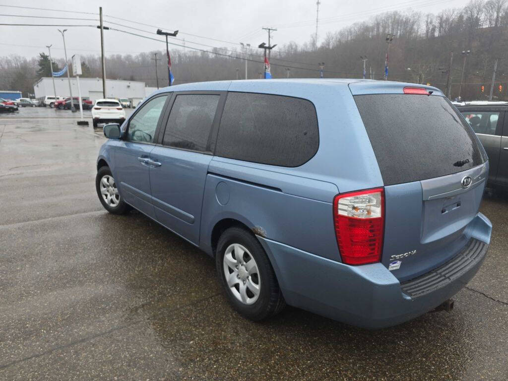 2006 Kia Sedona for sale at Cambridge Used Cars in Cambridge, OH