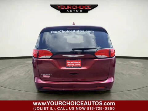 2017 Chrysler Pacifica Touring