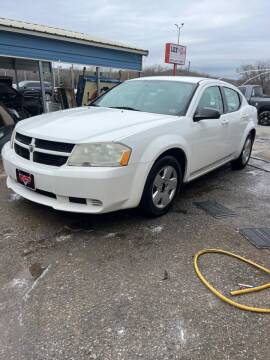 2010 Dodge Avenger for sale at LEE AUTO SALES in McAlester OK
