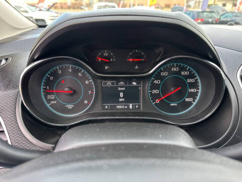 2017 Chevrolet Cruze LT Auto