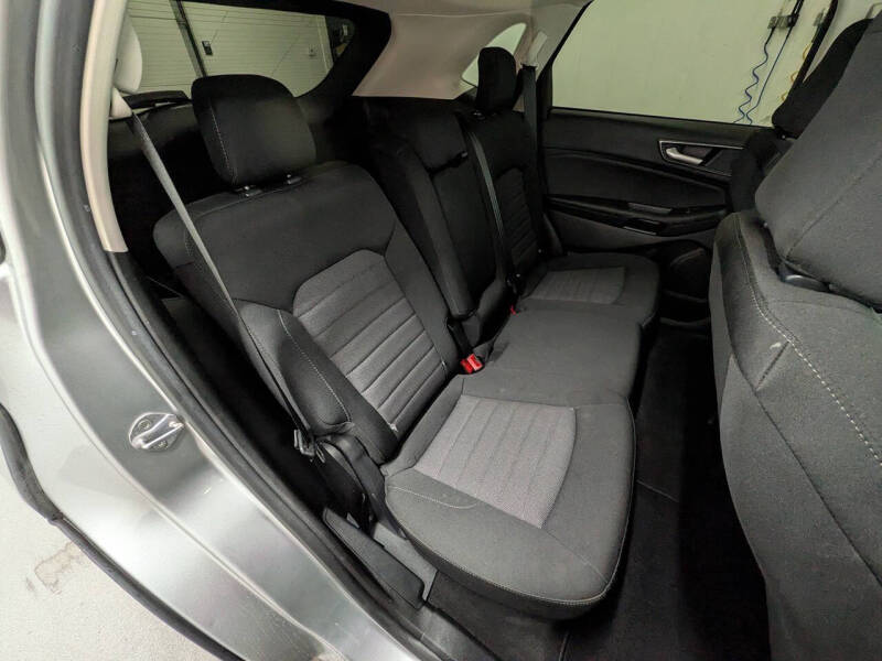 2024 Ford Edge SE