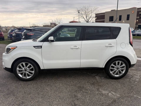 2017 Kia Soul +