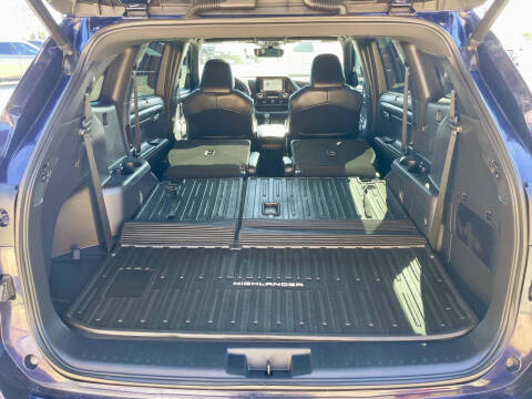 2022 Toyota Highlander XSE