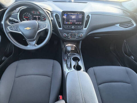 2023 Chevrolet Malibu LT