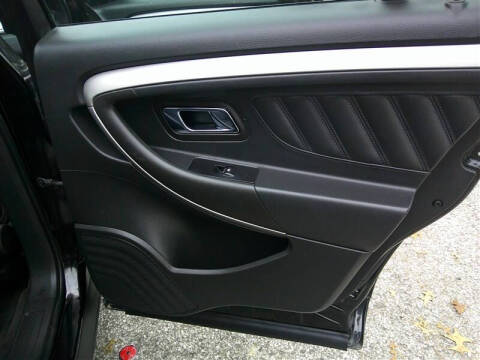 2018 Ford Taurus SEL