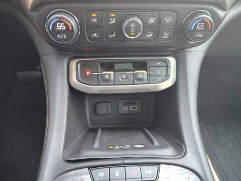 2020 GMC Acadia Denali