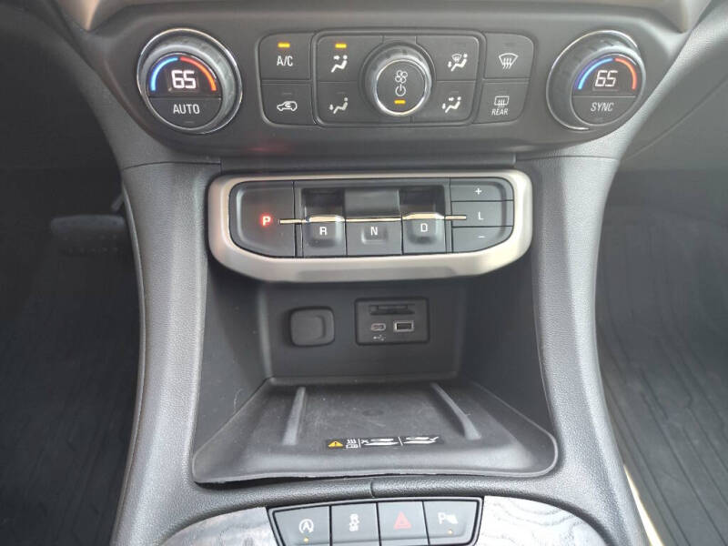 2020 GMC Acadia Denali