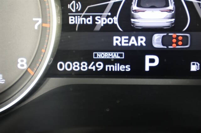 2023 Mitsubishi Outlander SE