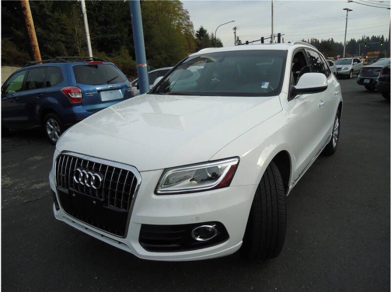 2015 Audi Q5 2.0T quattro Premium Plus