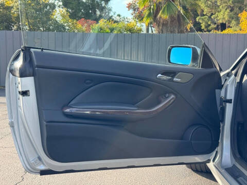 2004 BMW 3 Series 325Ci