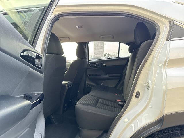 2022 Mitsubishi Eclipse Cross LE