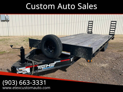 2023 Top Hat 24x102 Flat Bed w/stand up ram for sale at Custom Auto Sales - TRAILERS in Longview TX