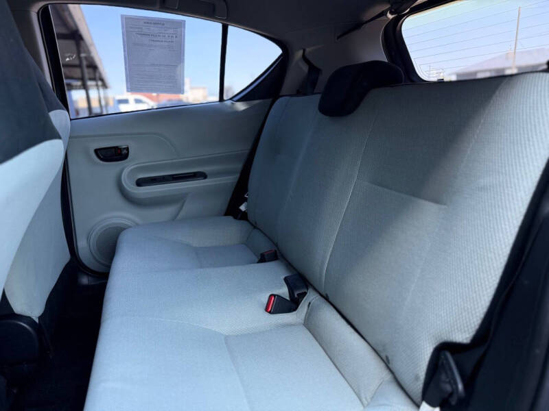 2014 Toyota Prius c One