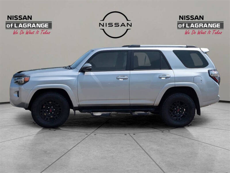 2022 Toyota 4Runner SR5 Premium