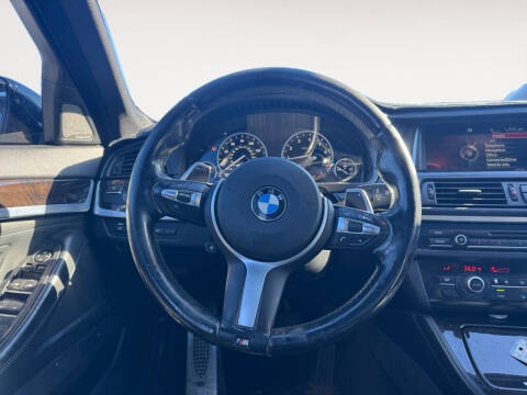 2016 BMW 5 Series 528i