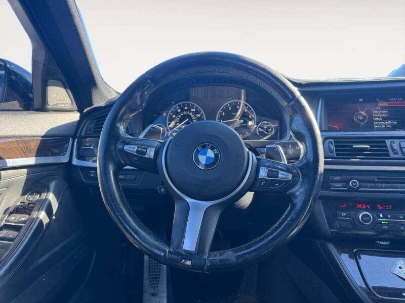 2016 BMW 5 Series 528i