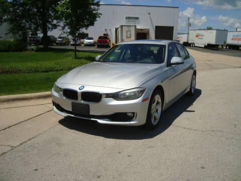 2013 BMW 3 Series for sale at ARIANA MOTORS INC in Addison IL
