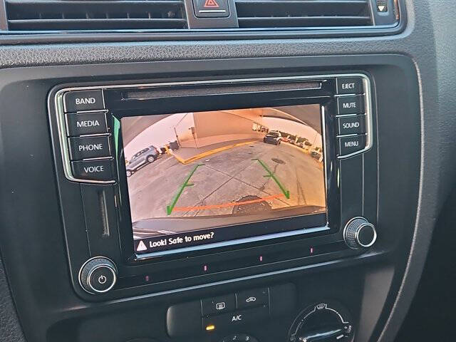 2016 Volkswagen Jetta