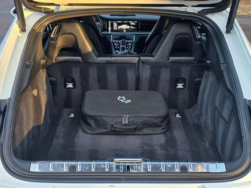 2021 Porsche Panamera 4S E-Hybrid