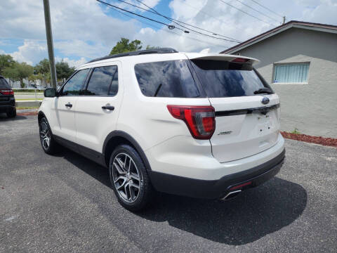 2017 Ford Explorer Sport