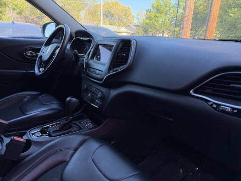 2021 Jeep Cherokee Latitude Plus