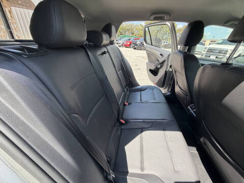 2015 Volkswagen Golf TSI S
