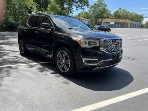 2017 GMC Acadia Denali