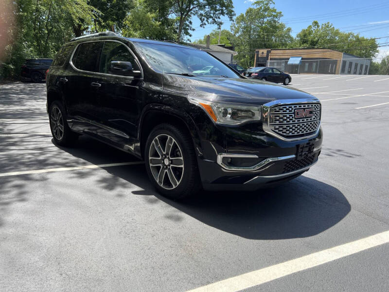 2017 GMC Acadia Denali