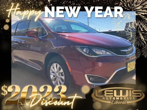 2018 Chrysler Pacifica for sale at Lewis Chevrolet Buick of Liberal in Liberal KS