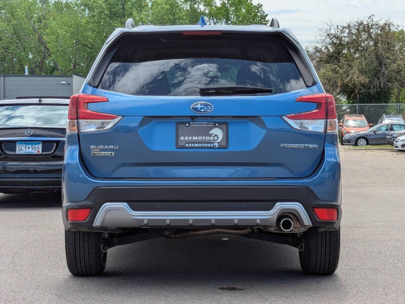 2023 Subaru Forester Touring