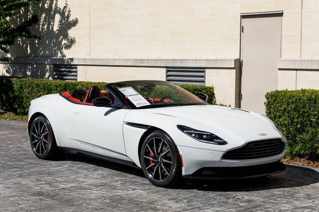 2019 Aston Martin DB11 Volante