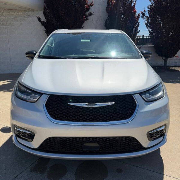 2024 Chrysler Pacifica Limited