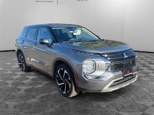 2023 Mitsubishi Outlander