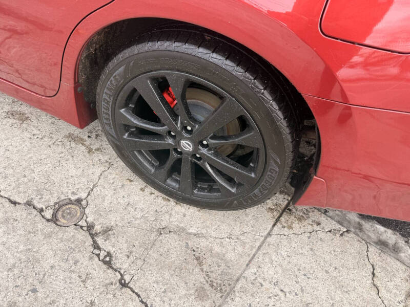 2016 Nissan Altima 2.5 SR