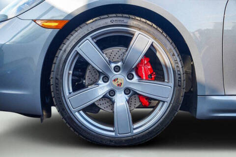 2025 Porsche 718 Cayman S