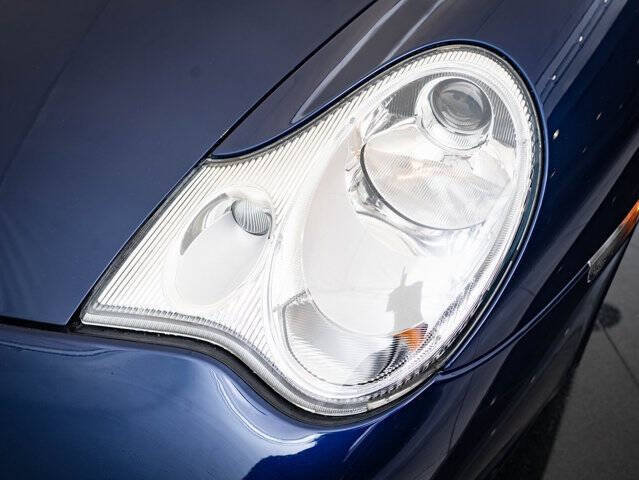 2003 Porsche 911 Carrera