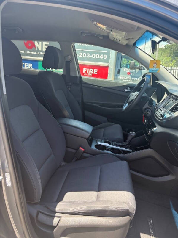 2017 Hyundai Tucson SE