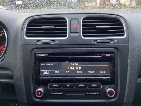 2012 Volkswagen GTI Base PZEV