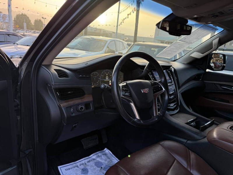 2015 Cadillac Escalade Premium