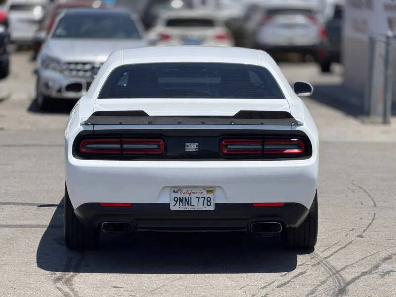 2017 Dodge Challenger